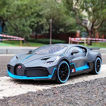 1/18 Bugatti DIVO Rafting, Sportski Model Automobila Lijevanje Pod Pritiskom Metalne Igračke Veliki Vozila Veličina Modeliranje Automobila Zvuk Svjetlo Dječji Pokloni Igračka